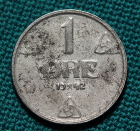  1  1942 