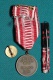 Финляндия Почетная медаль Красного креста. С орденской планкой и фрачником